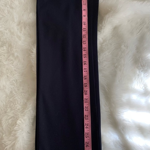 ST. JOHN Sport by Marie Gray navy cotton Twill ladies trousers in size 2… - Picture 8 of 12